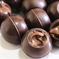 Franquia de chocolates deve indenizar por presença de vermes em bombons